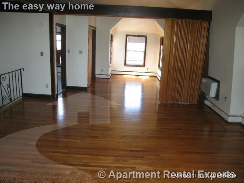 15 Highland Ave, Prospect Hill