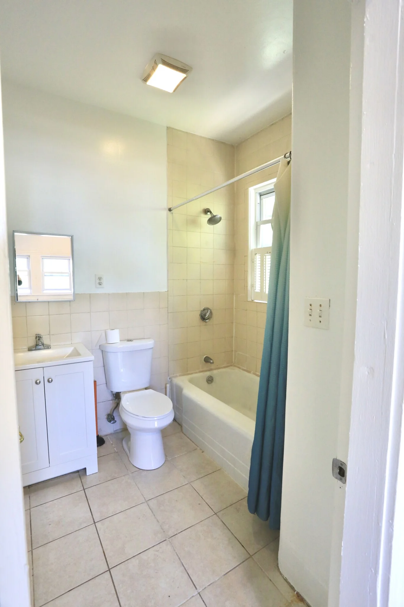 124 Forest St, Medford