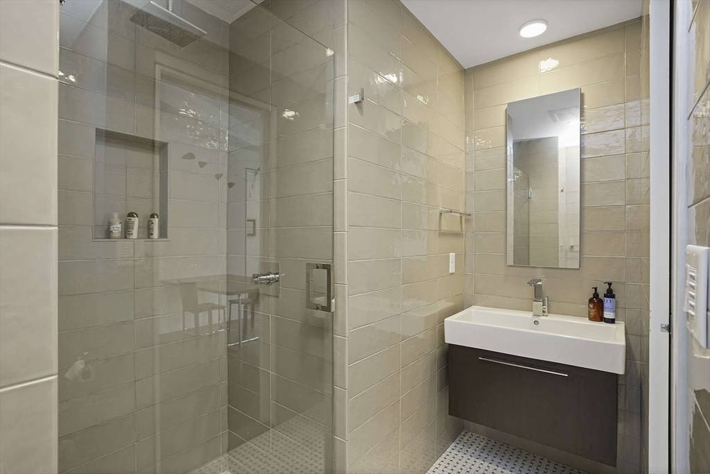 40 Fay St, South End