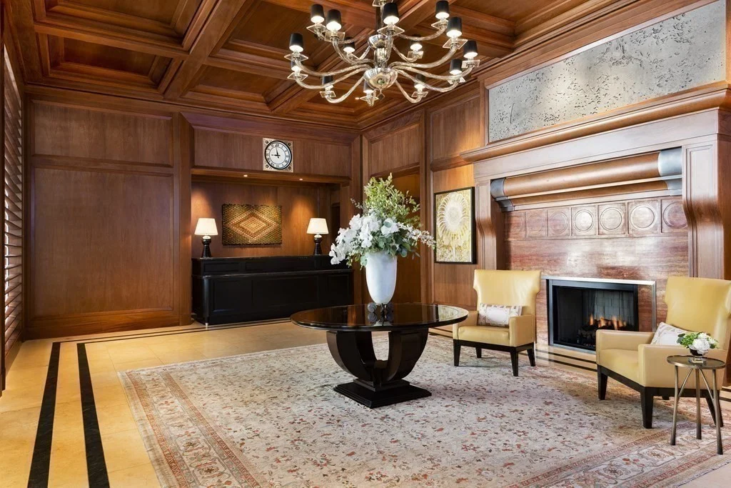 1 Dalton St, Back Bay