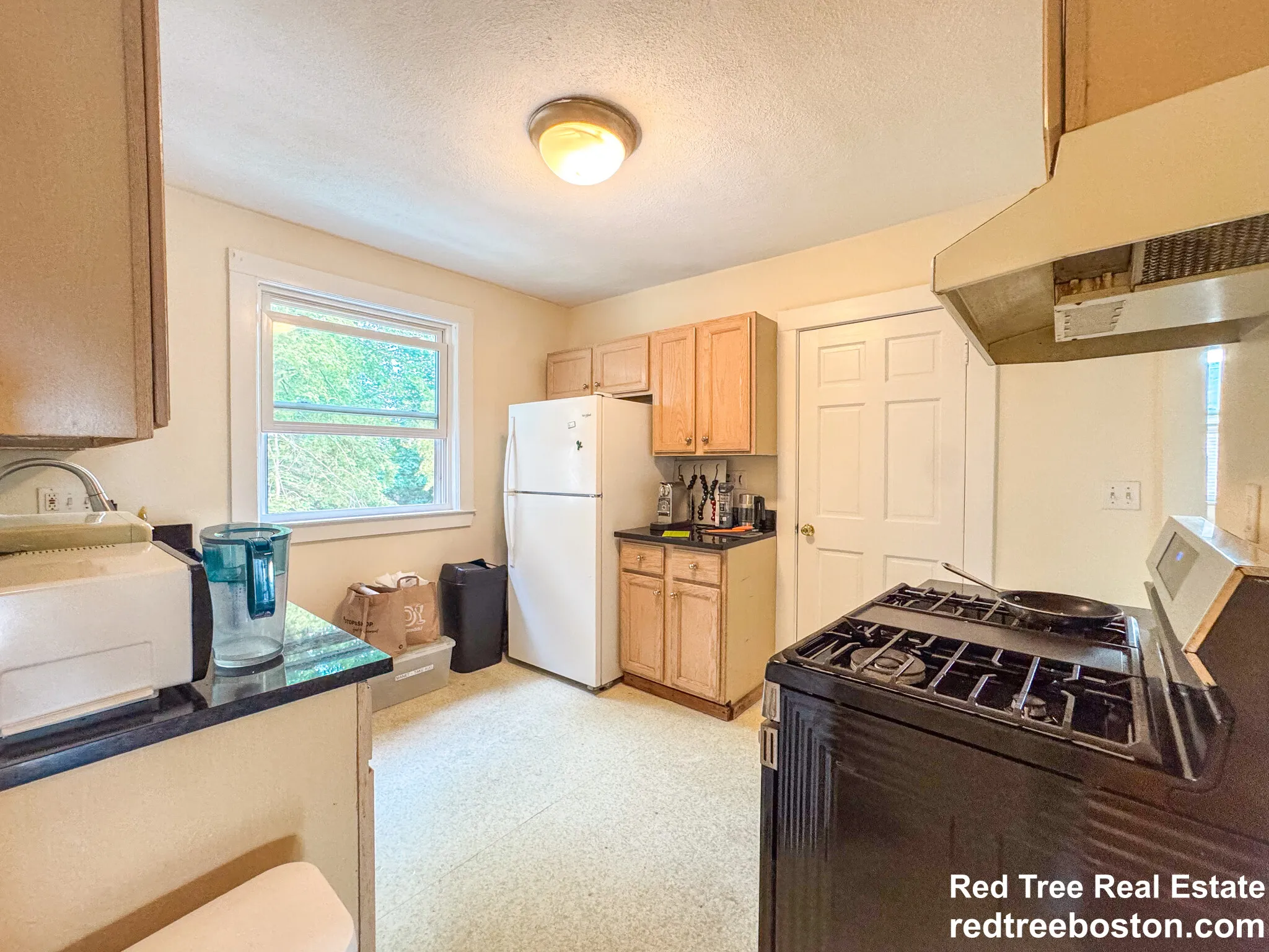 28 Manet Rd, Chestnut Hill