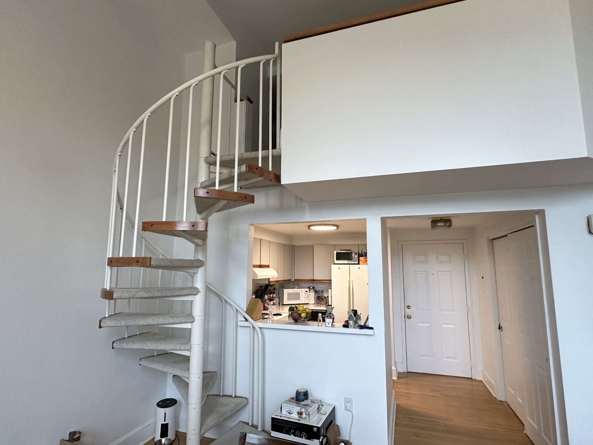 35 Walden St, North Cambridge