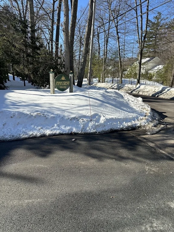 63 Pinecrest Village, Hopkinton