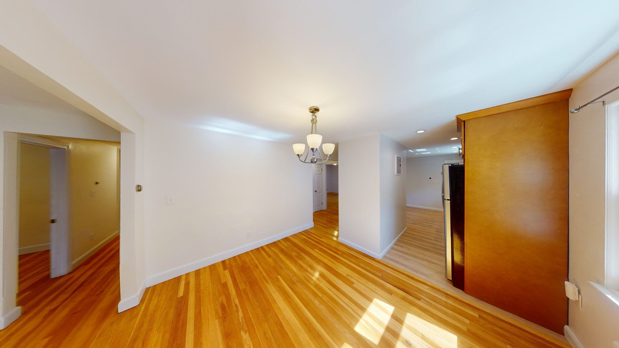 14 Louise Rd, Chestnut Hill