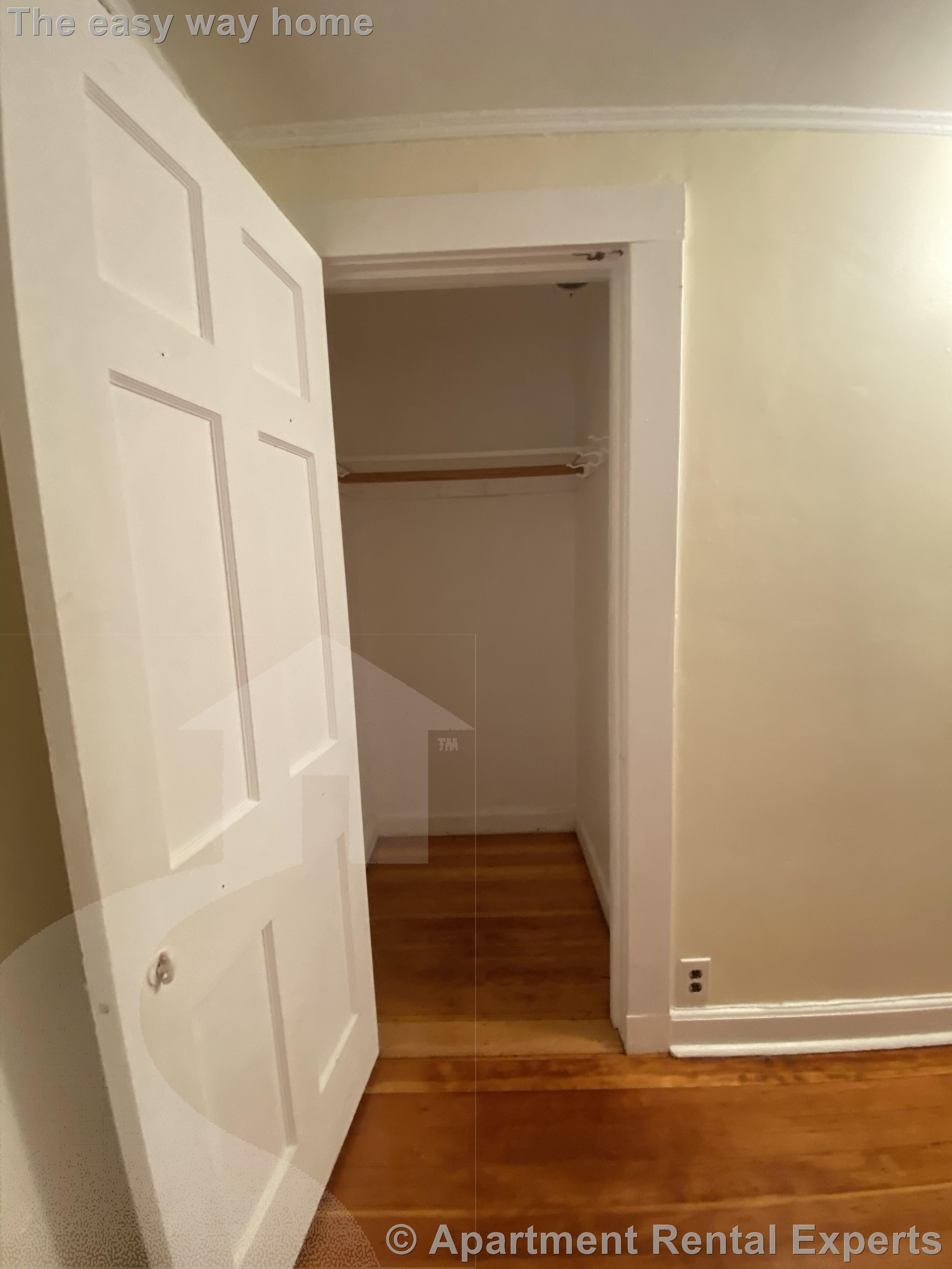 38 Gibson St, Harvard Square