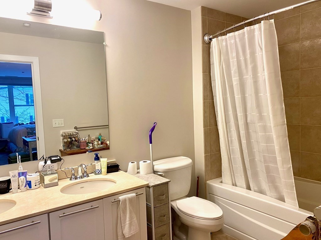 99 Chestnut Hill Ave, Brighton