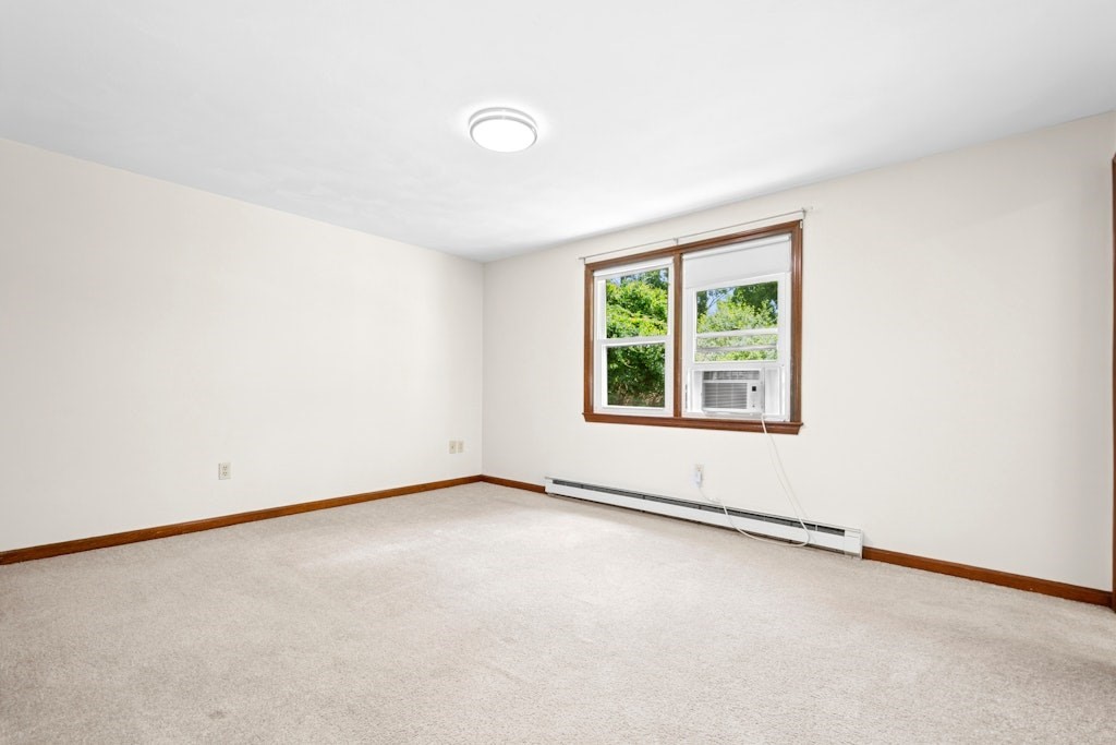 11 Minuteman Way, Shrewsbury