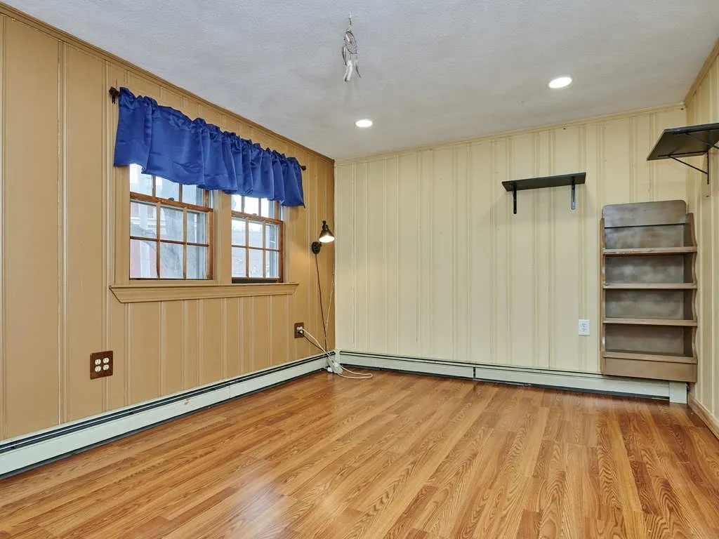 36 E Foster, Melrose