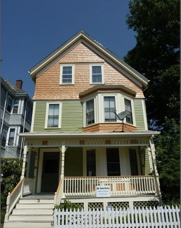 3 Hagar St, Jamaica Plain