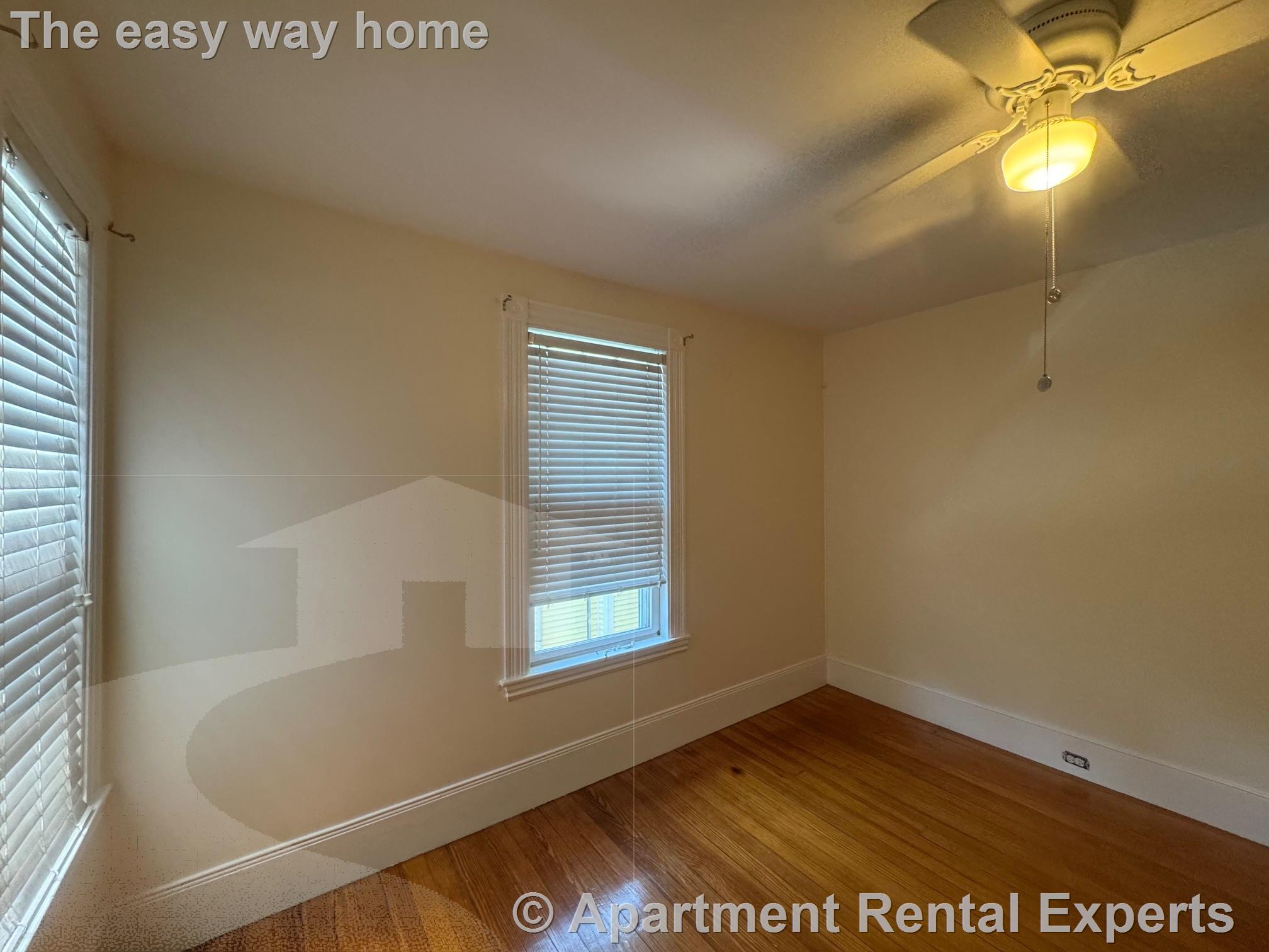 94 College Ave, Davis Square