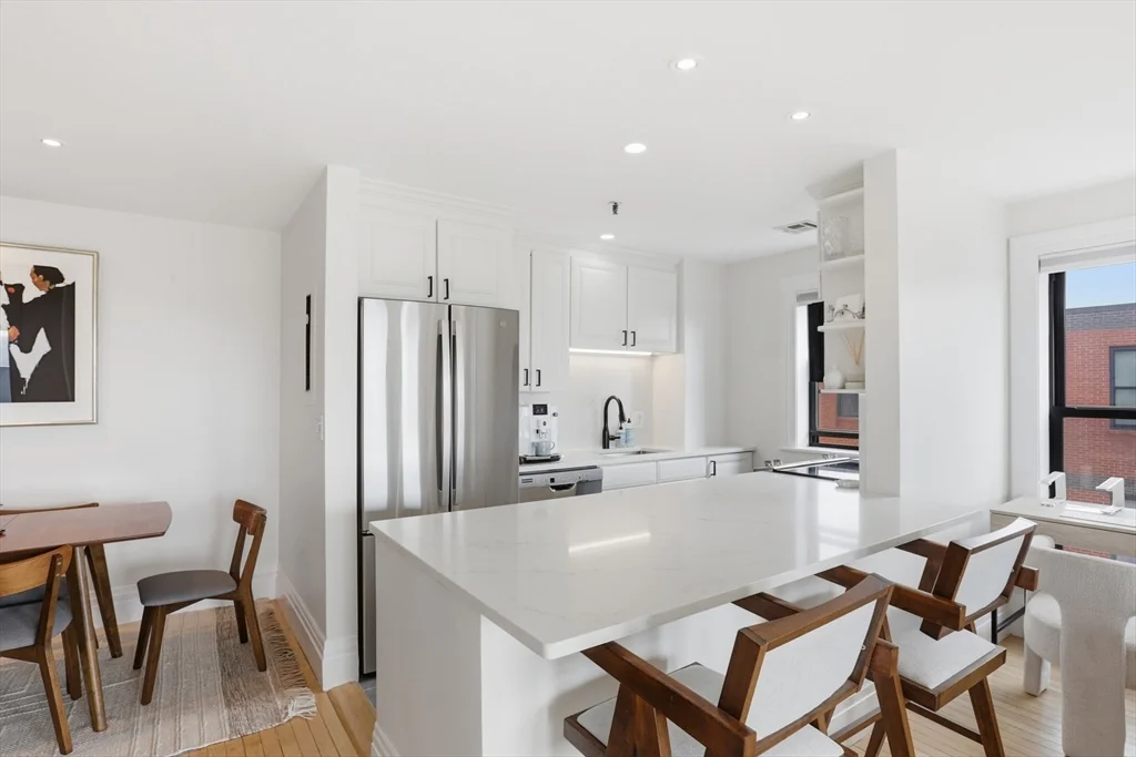 390 Commonwealth Ave, Back Bay