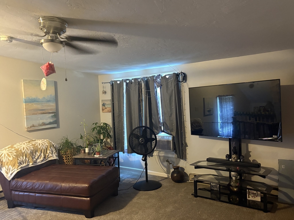 28C Peck St, Attleboro