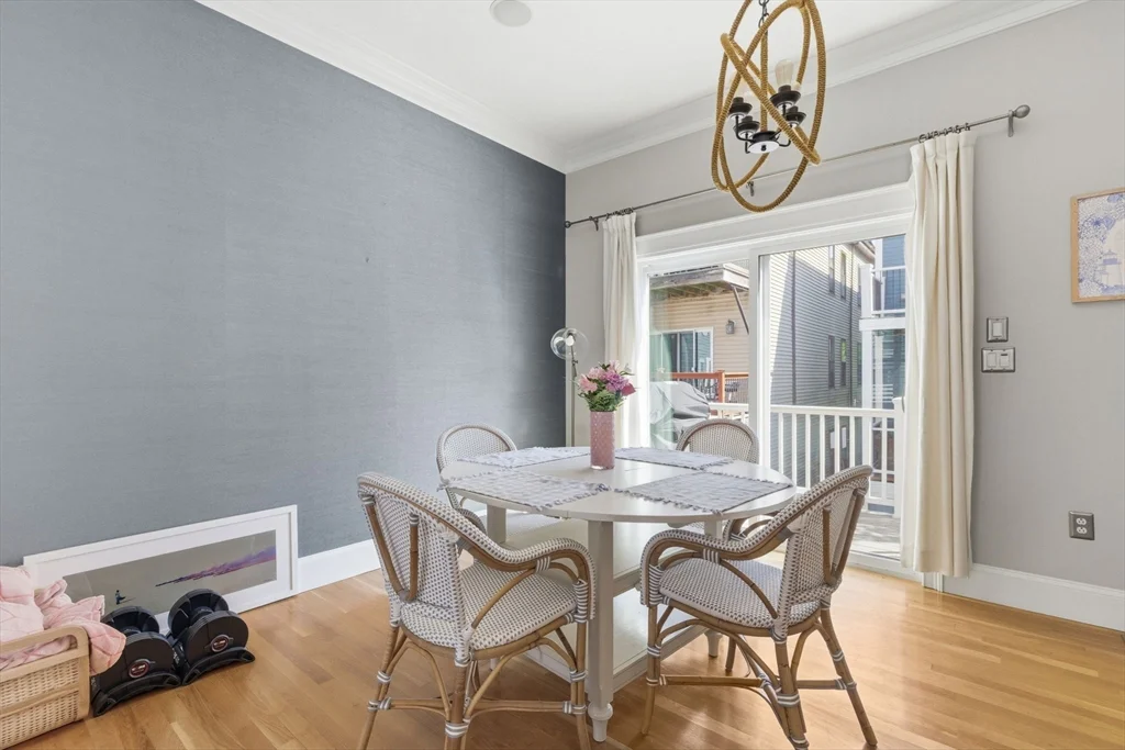 110 Bolton St, South Boston