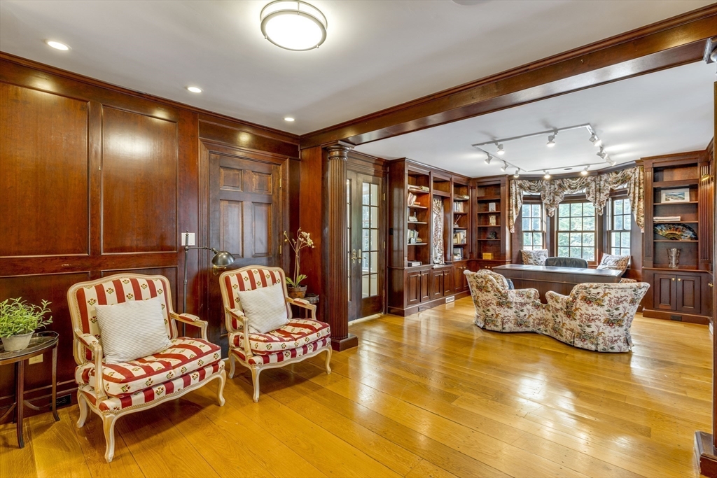 171 Marsh St, Belmont