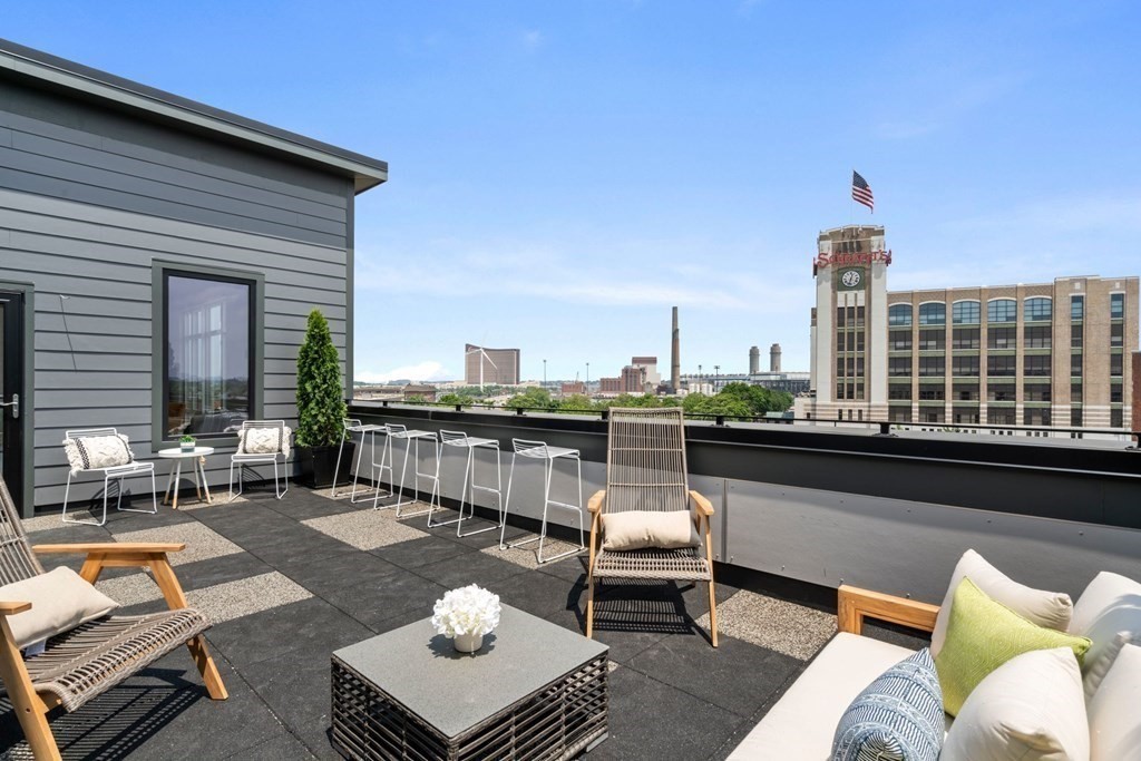 610 Rutherford Ave, Charlestown