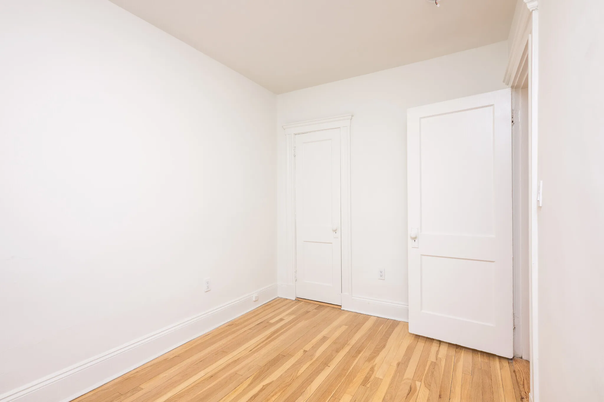 288 Chestnut Ave, Jamaica Plain