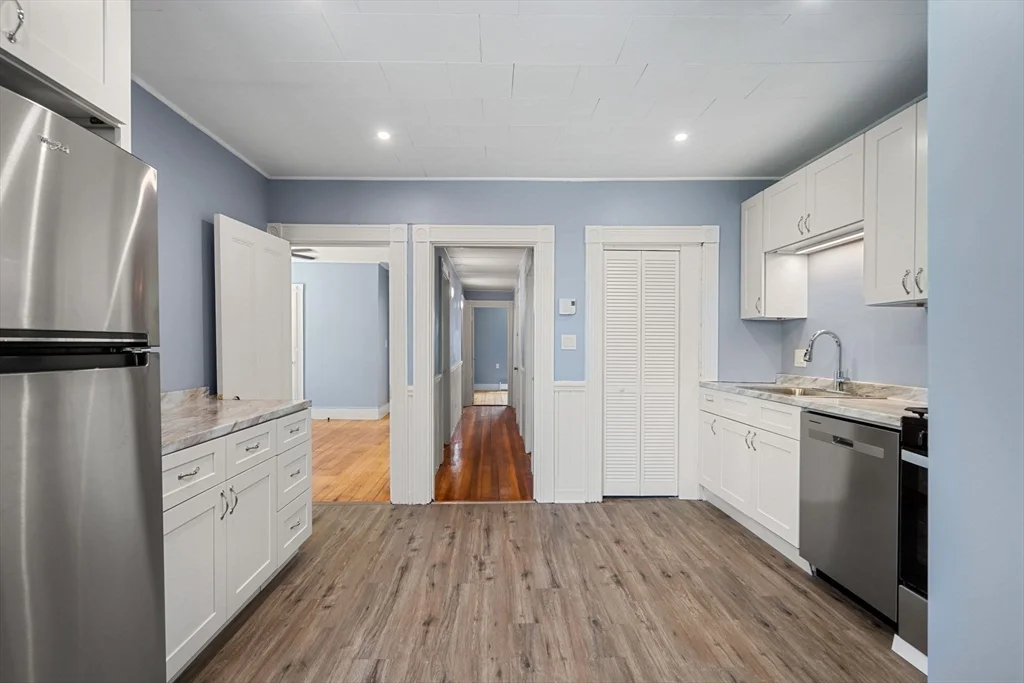 526 E 5th St, South Boston