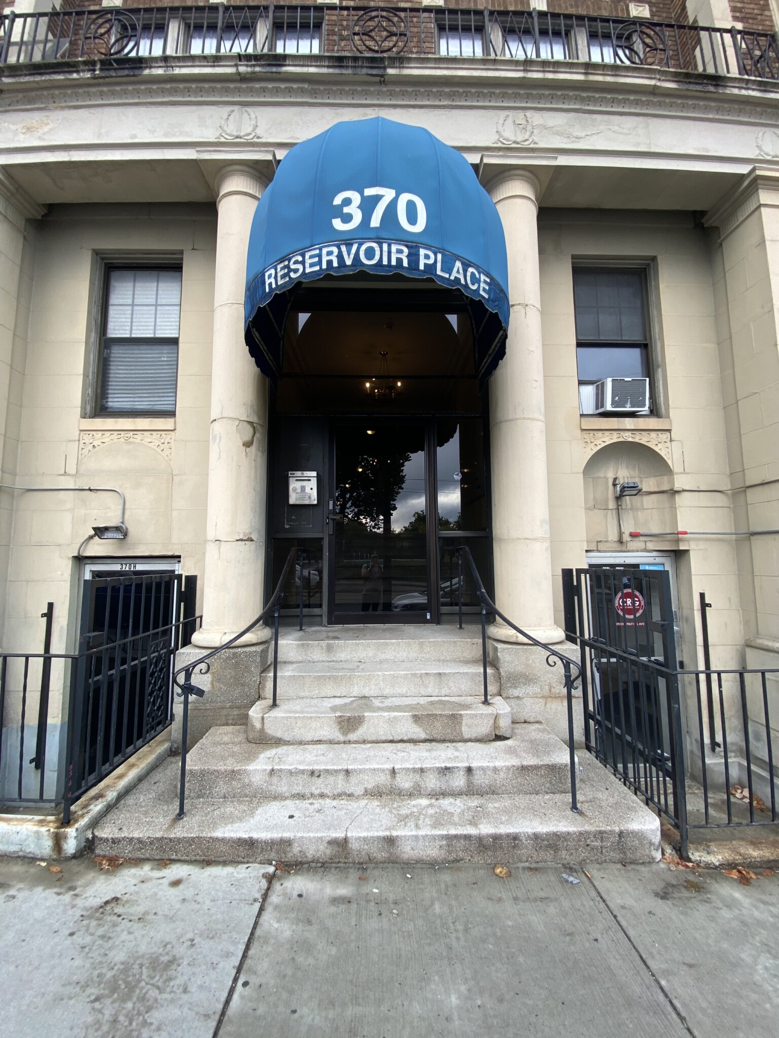 370 Chestnut Hill Ave, Brighton
