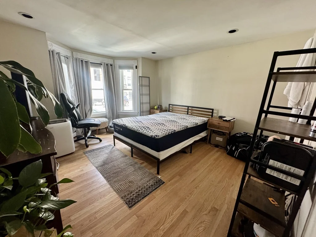 44 L St, South Boston