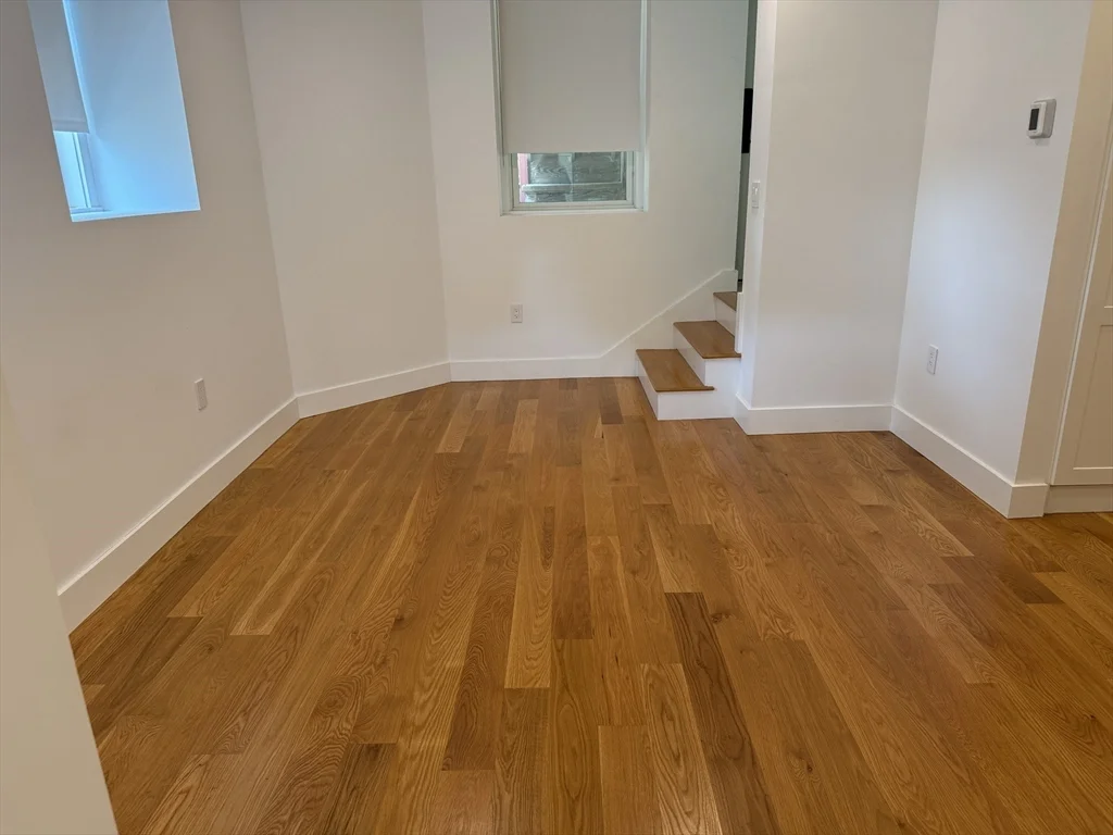 82 Lancaster Rd, Corey Hill