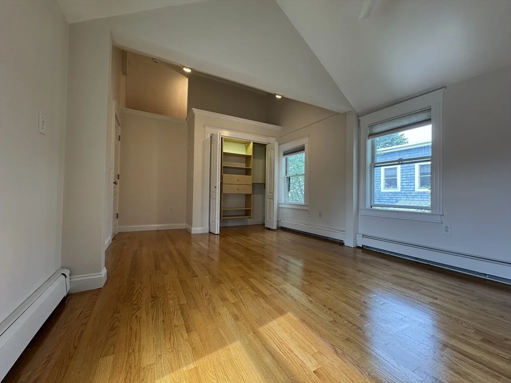118 Sherman St, Neighborhood Nine