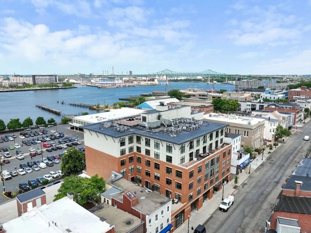 250 Meridian St, East Boston