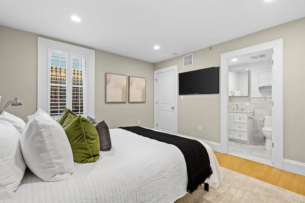 80 Worcester St, South End