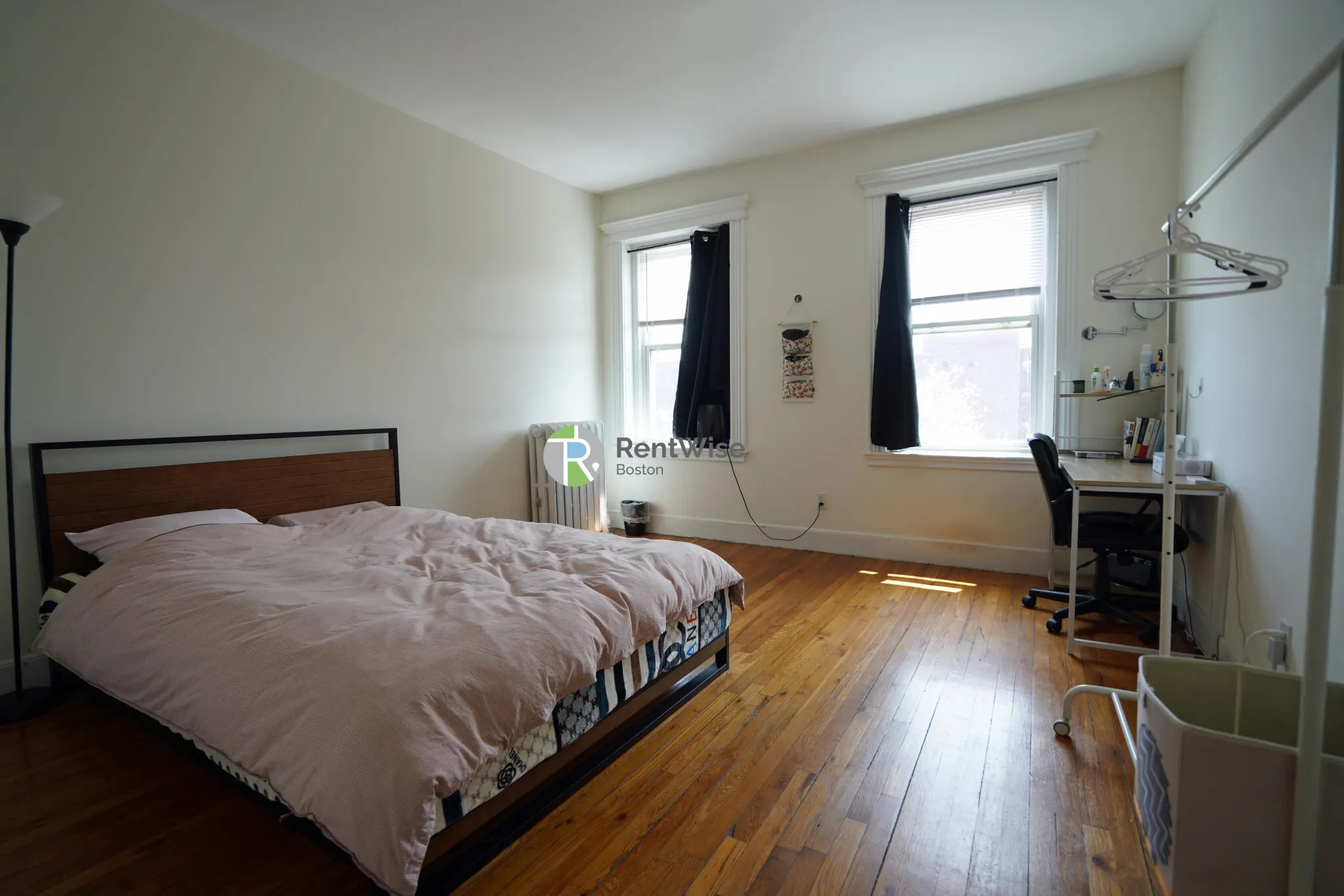 1298 Commonwealth Ave, Allston