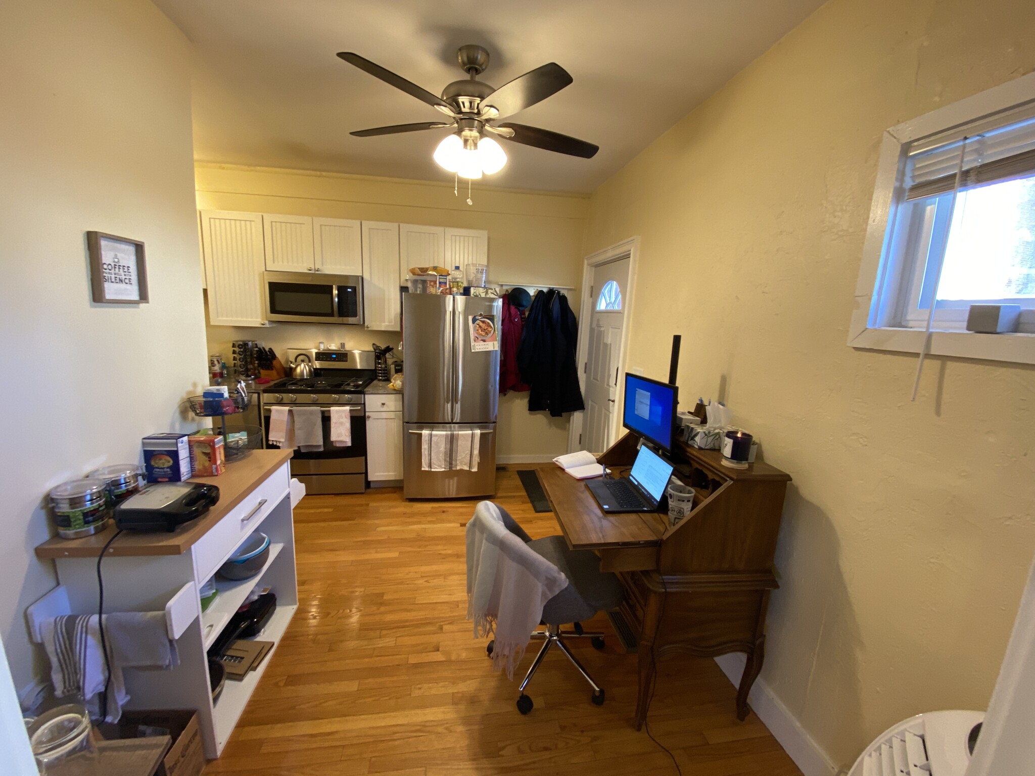 39 Cross St, East Somerville