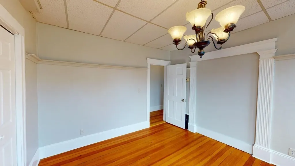 123 Boston St, Boston