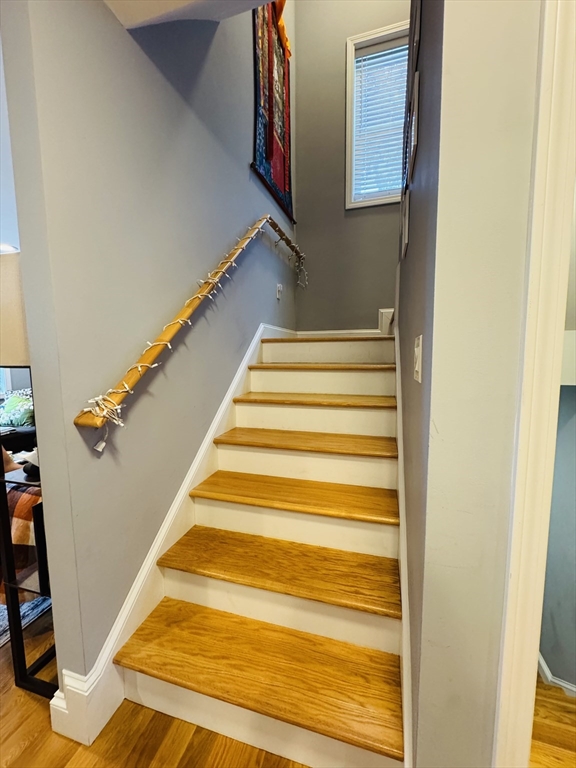 112 Harvard St, Glendale