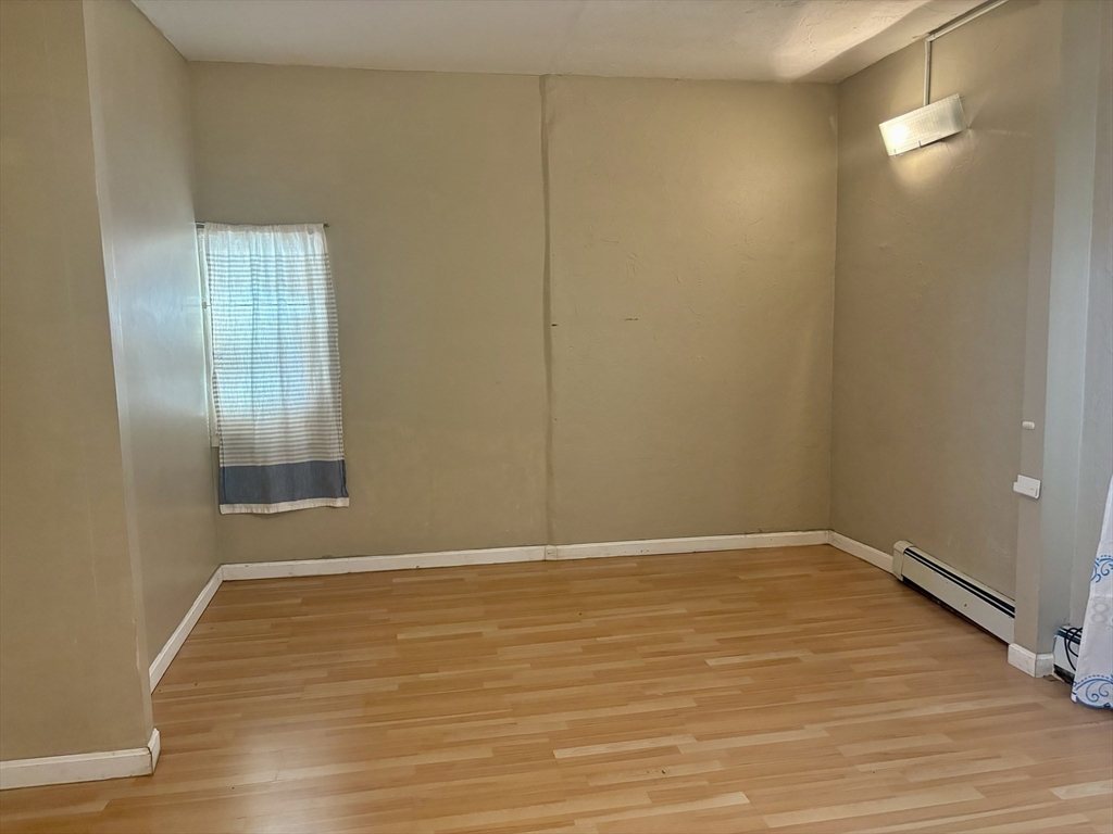 35 Stoneland Rd, Worcester