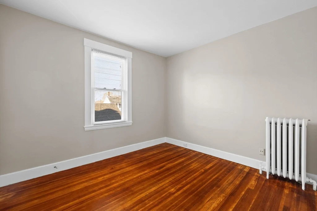 12 North St, Fairhaven