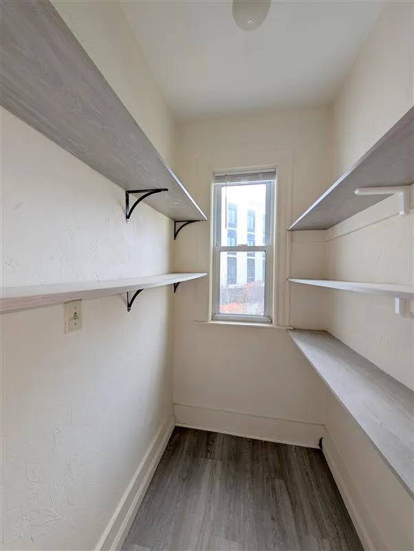 61 Webster Ave, Ward Two