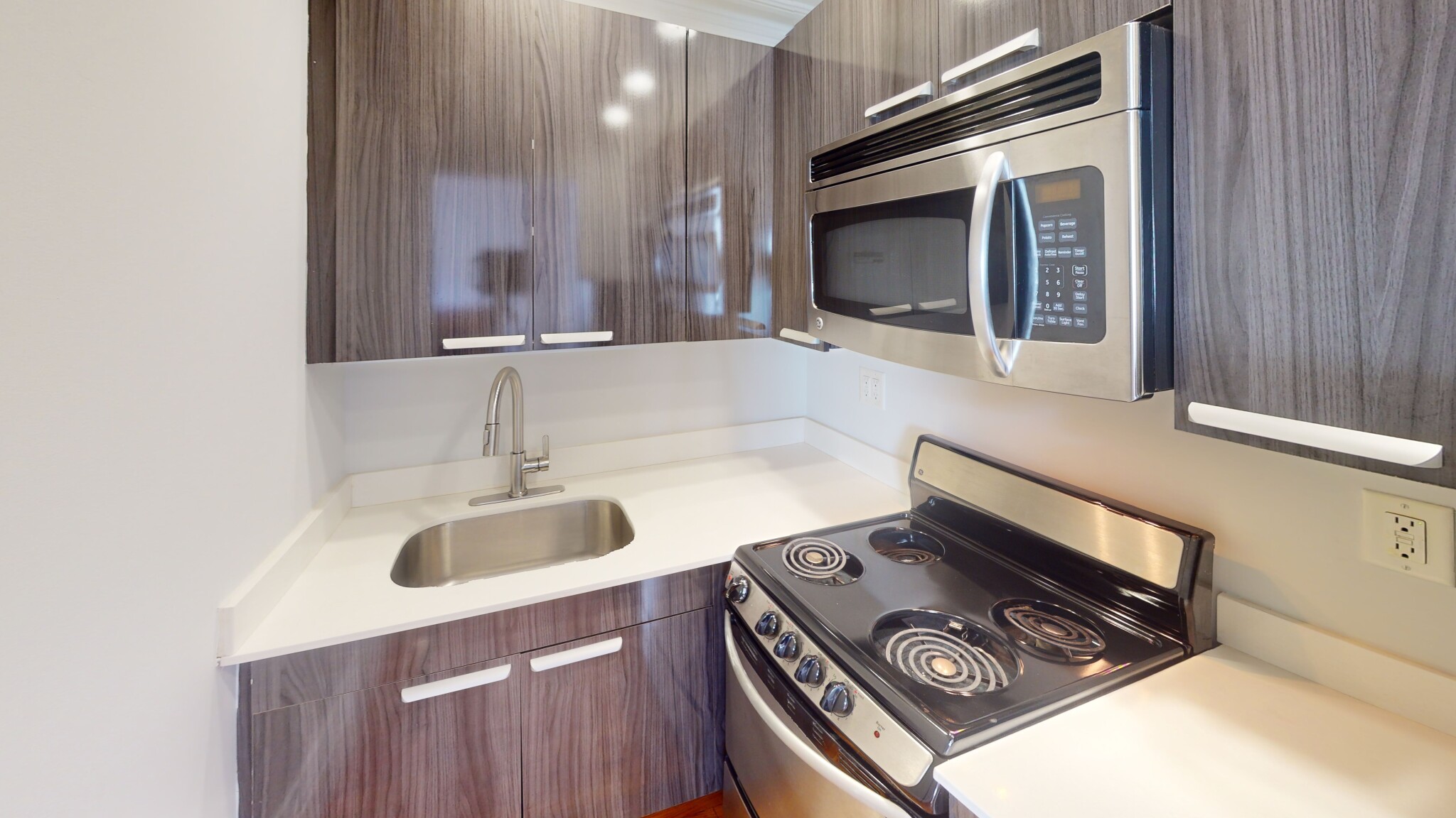 254 Newbury St, Back Bay