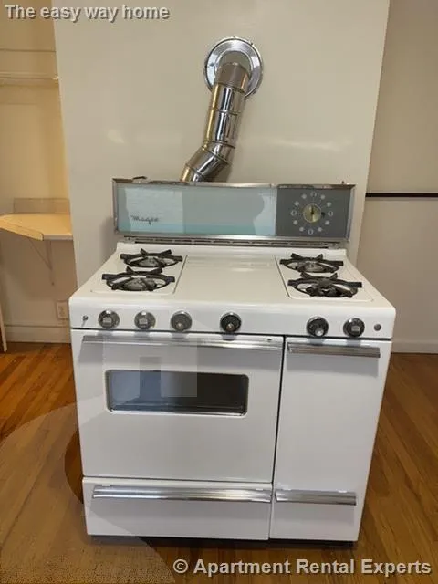 26 Claremon St, Davis Square