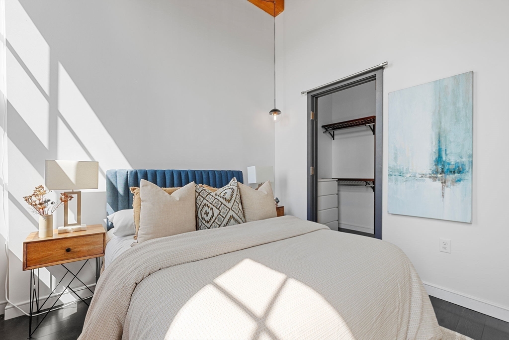 319 A St, South Boston