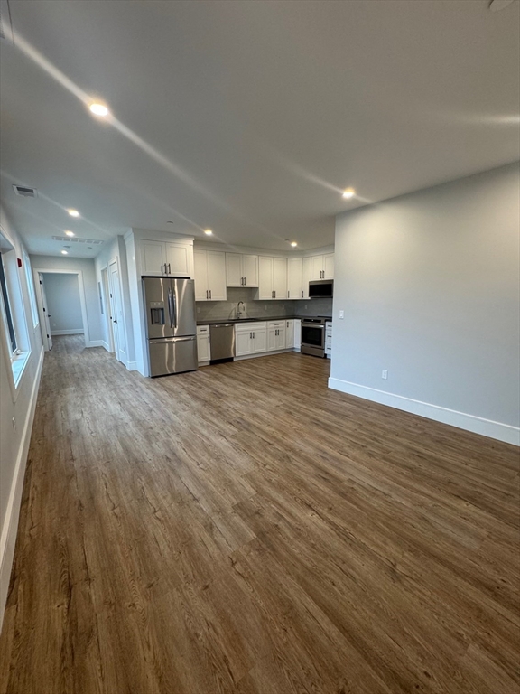 1000 Washington St, Dedham