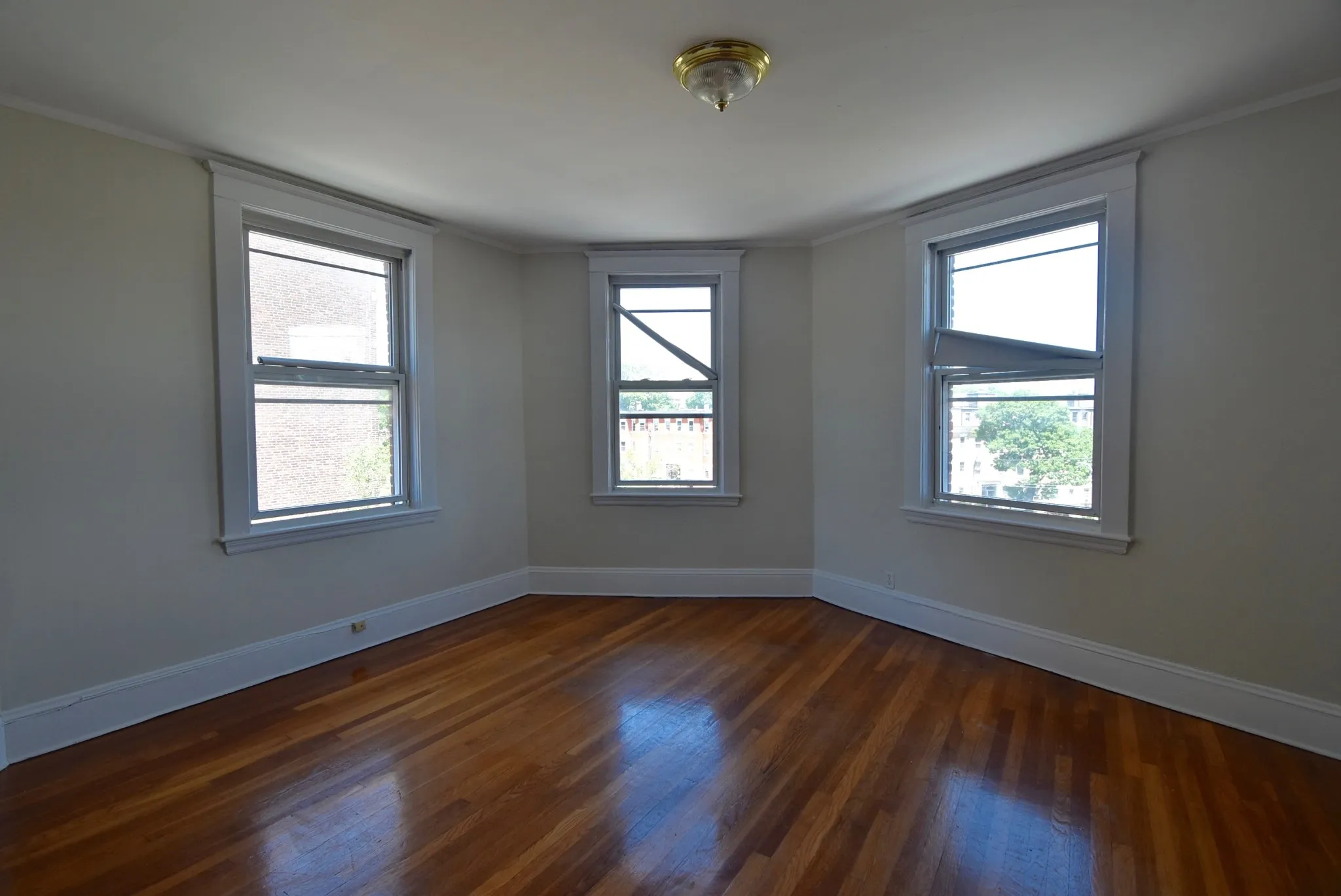 7 Scottfield Rd, Allston