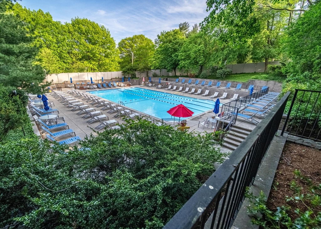 44 Washington St, Brookline Village