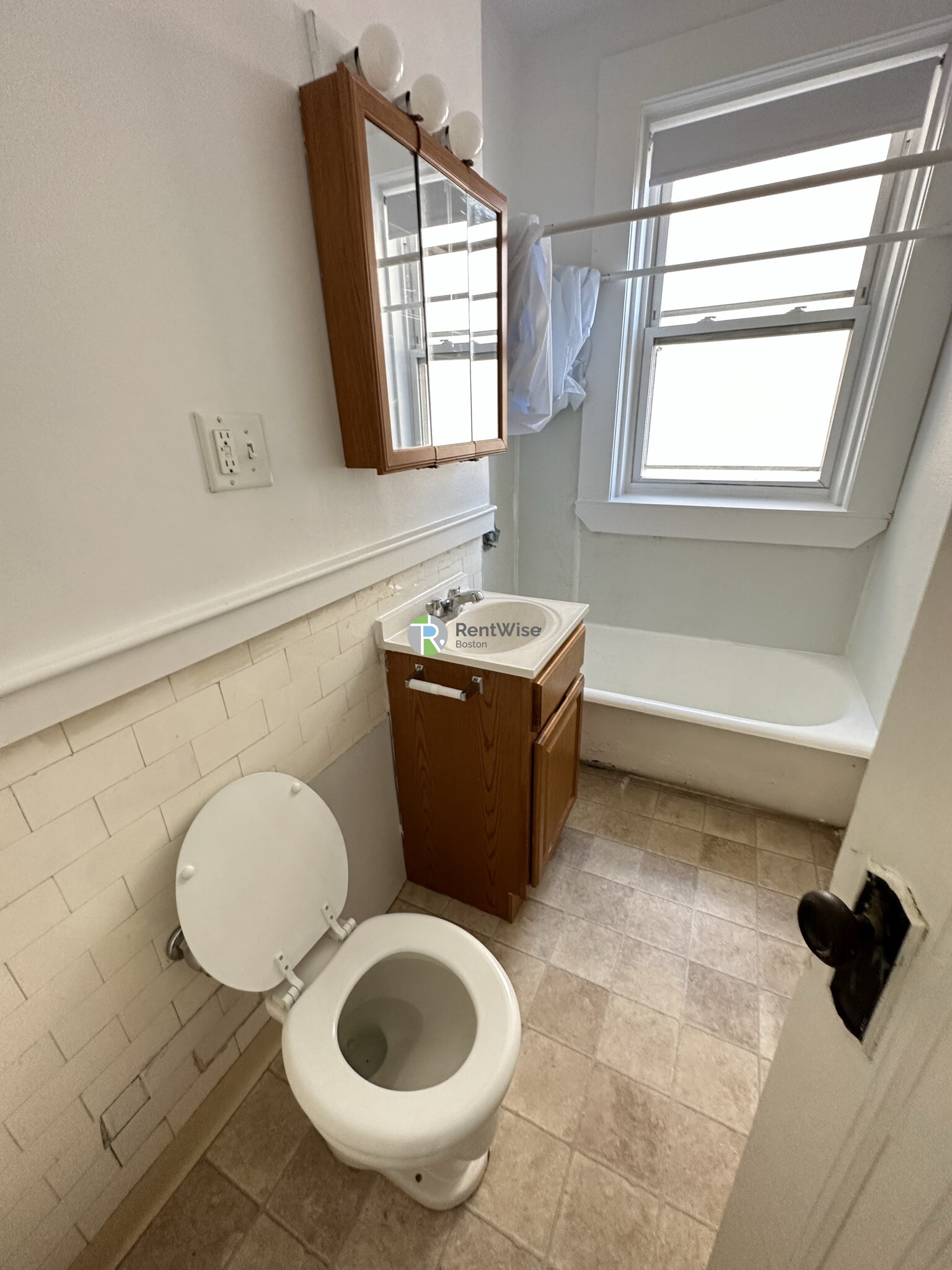 1191 Boylston St, Fenway