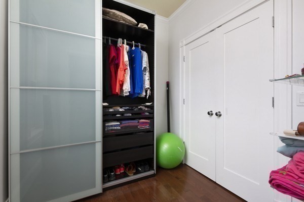 505 E 3rd St, South Boston