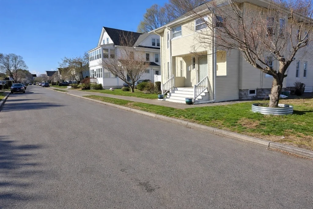 38 Milton, North Andover