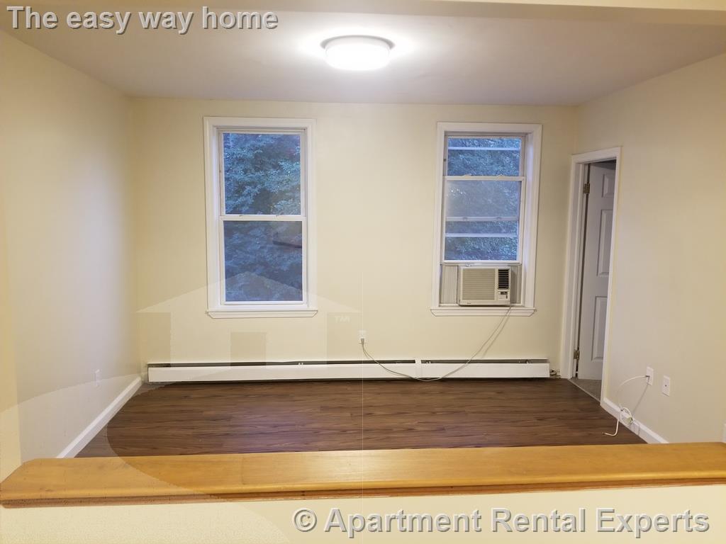 241 Columbia St, Central Square