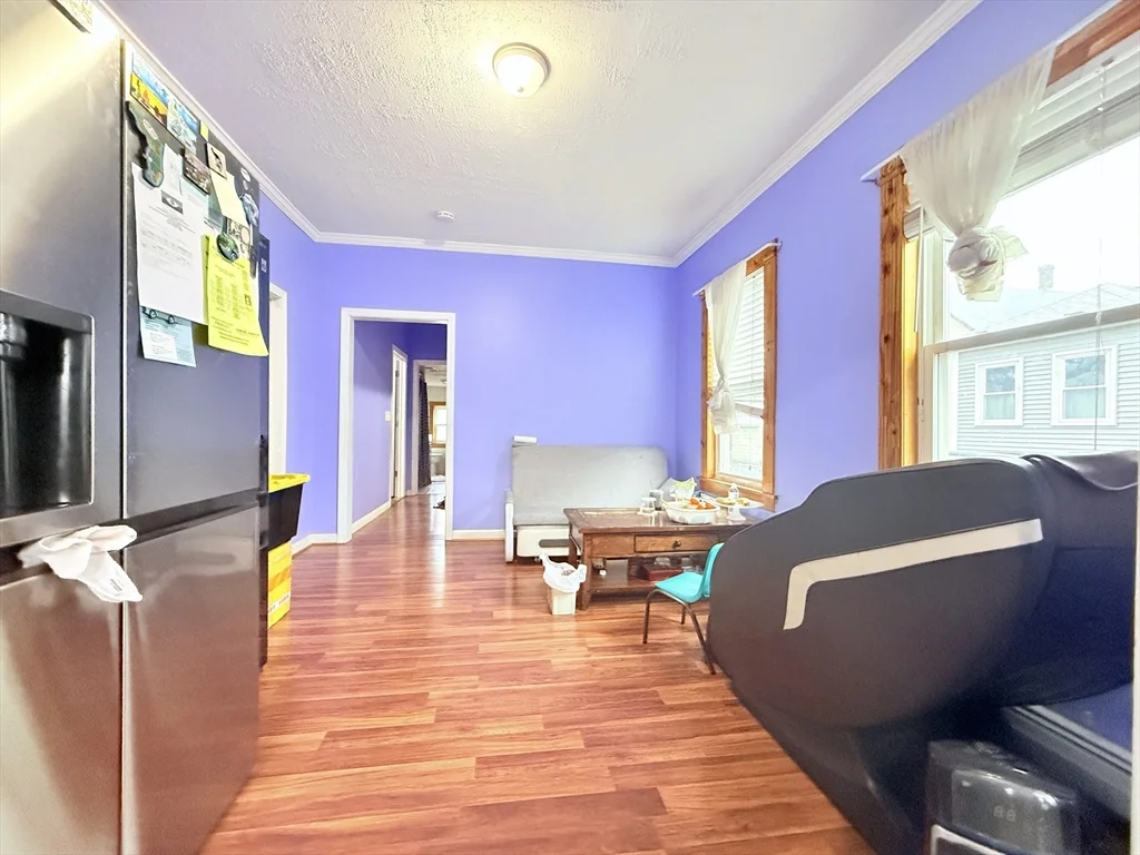 142 Abbott St, Lawrence