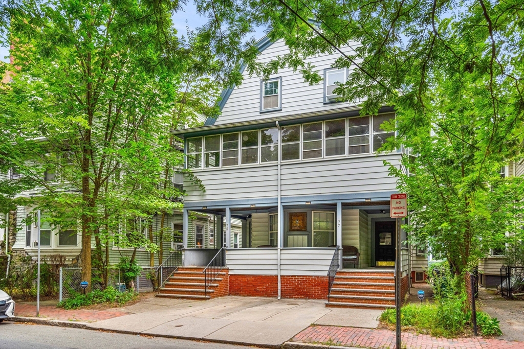 77 Dana St, Mid-Cambridge