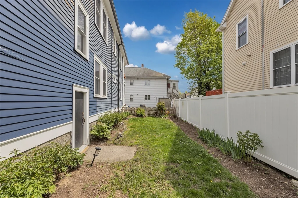 248 Roslindale Ave, Roslindale