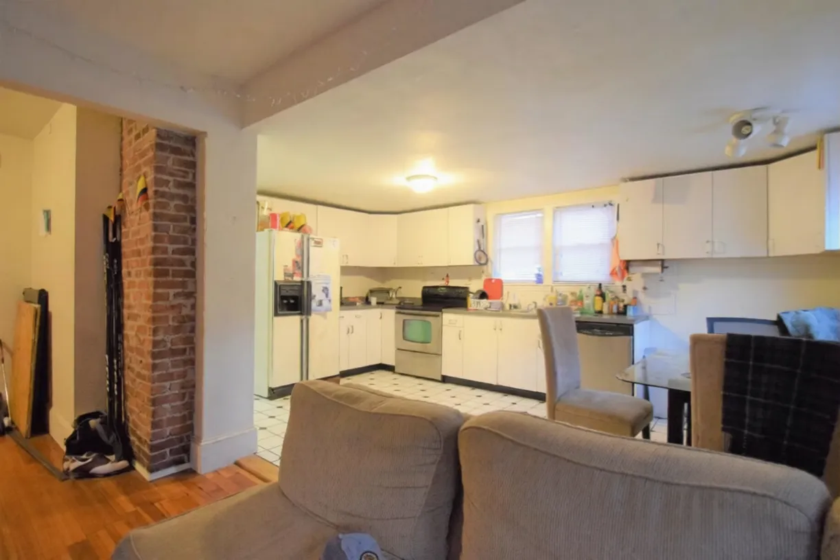 505 Washington St, Brighton