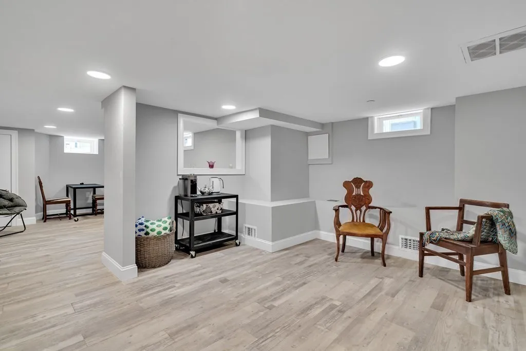 19 Plymouth St, Wellington-Harrington