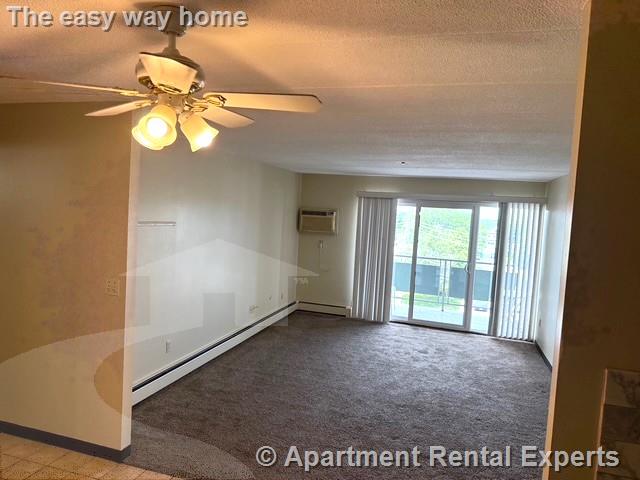 881 Broadway, Everett